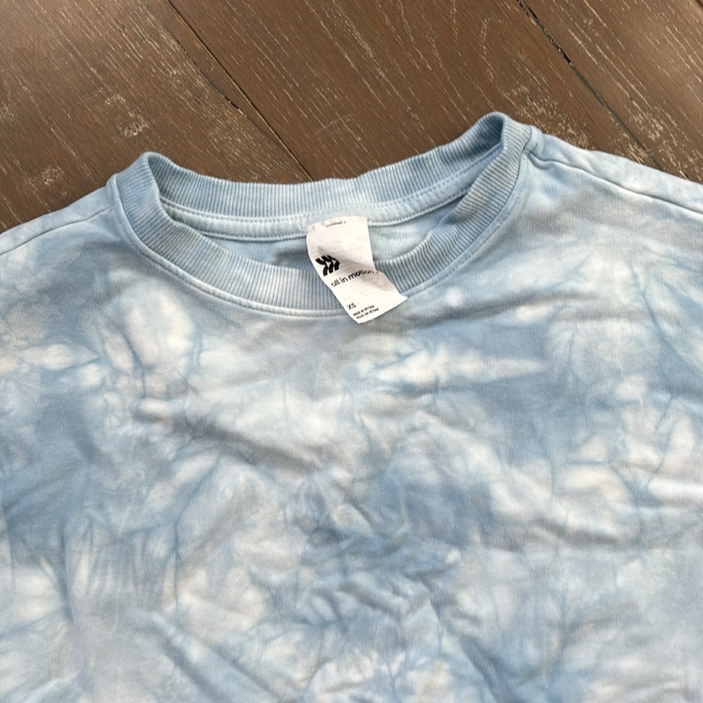 HOST PICK!! Blue Tie-Dye sweatshirt and shorts set. - Picture 5 of 6